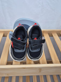 Tenisky Adidas 20