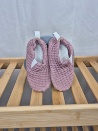 Růžové bačkůrky 12-18m (13cm)