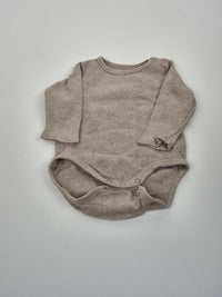 Světle hnědé body s dlouhým rukávem H&M 62