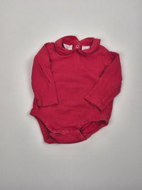 Červené body H&M 62