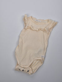 Béžové body Sinsay 80