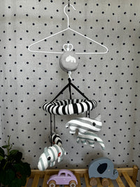 Hrací kolotoč nad postýlku Done by Deer