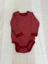 Červené pruhované body s dlhým rukávom GAP 86