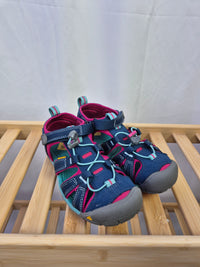 Sandály Keen  vel.34