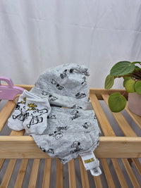 Set čepičky,slintáčku a ponožek Snoopy 62/68 (44-46cm)
