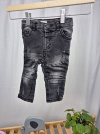 Černé džíny River Island 62/68
