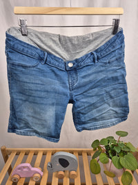 Těhotenské kraťasy Straight Fit Esmara 44