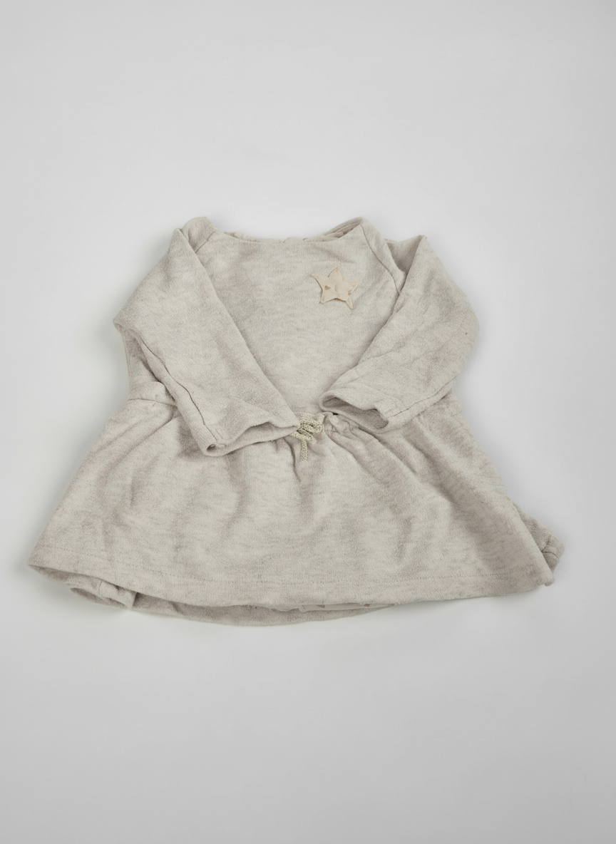 Šaty body Zara 68 – AI enhanced