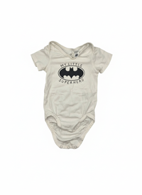 Body Batman H&M 62 – AI enhanced