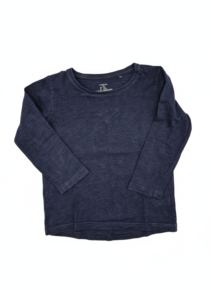 Tričko Lindex 104 – AI enhanced