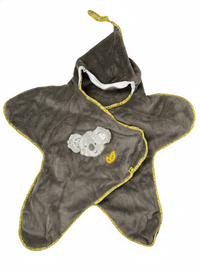 Zavinovačka ve tvaru hvězdy Baby Fehn – AI enhanced