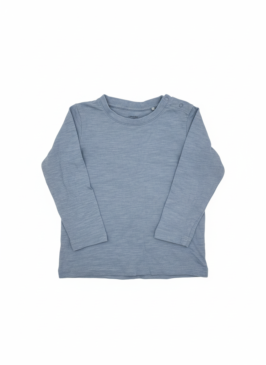 Tričko Lindex 74 – AI enhanced