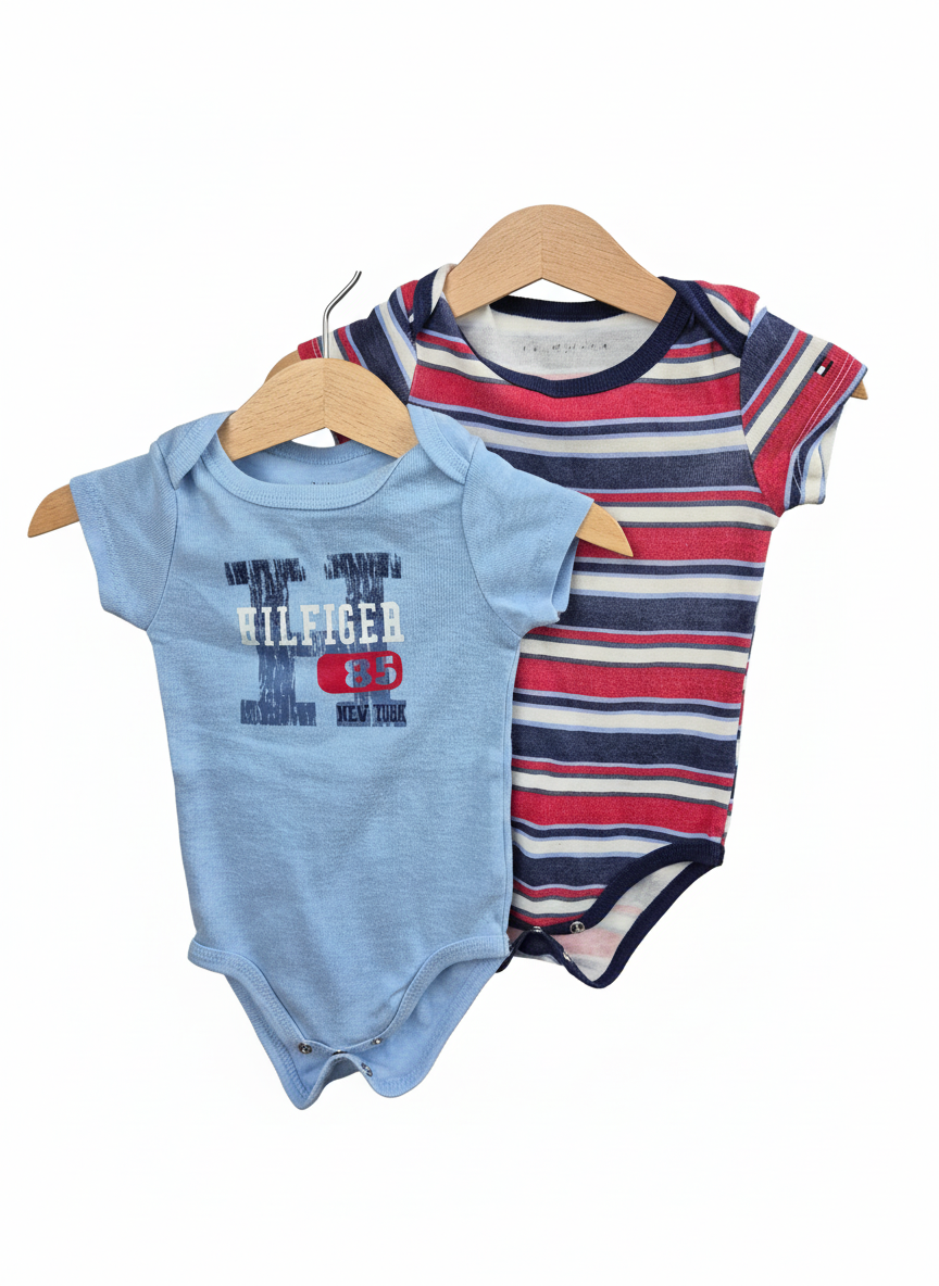 Sada 2ks body Tommy Hilfiger 74 – AI enhanced
