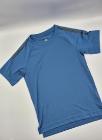 Sportovní tričko Adidas 128 – AI enhanced