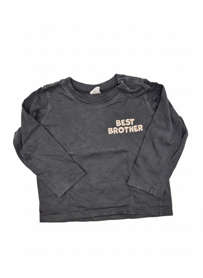 Tričko H&M 92 – AI enhanced