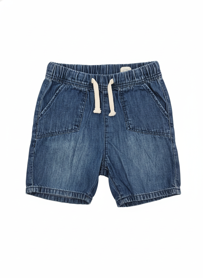 Kraťasy H&M 92 – AI enhanced