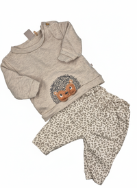 Set mikiny a legín 62 – AI enhanced