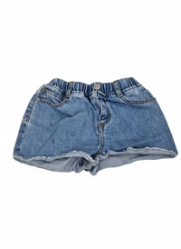 Kraťasy Zara 92 – AI enhanced