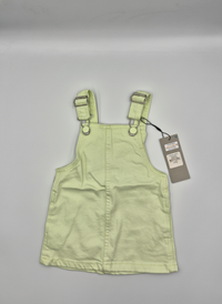 Laclové šaty Primark 74 – AI enhanced
