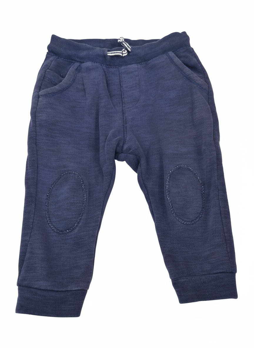 Tepláky Zara 86 – AI enhanced