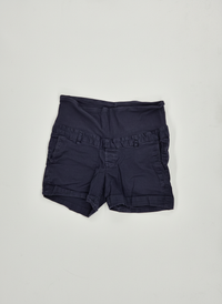 Těhotenské kraťasy H&M 38 – AI enhanced